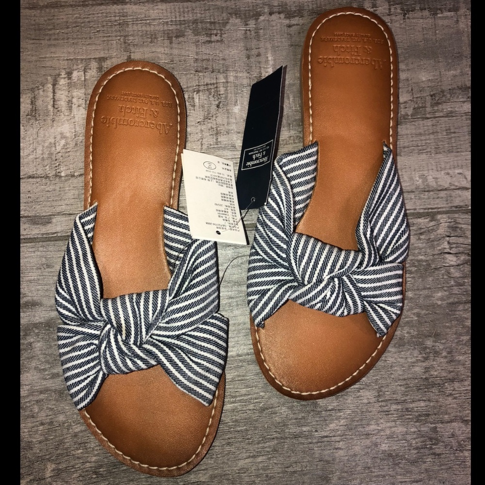 Abercrombie & Fitch Sandals